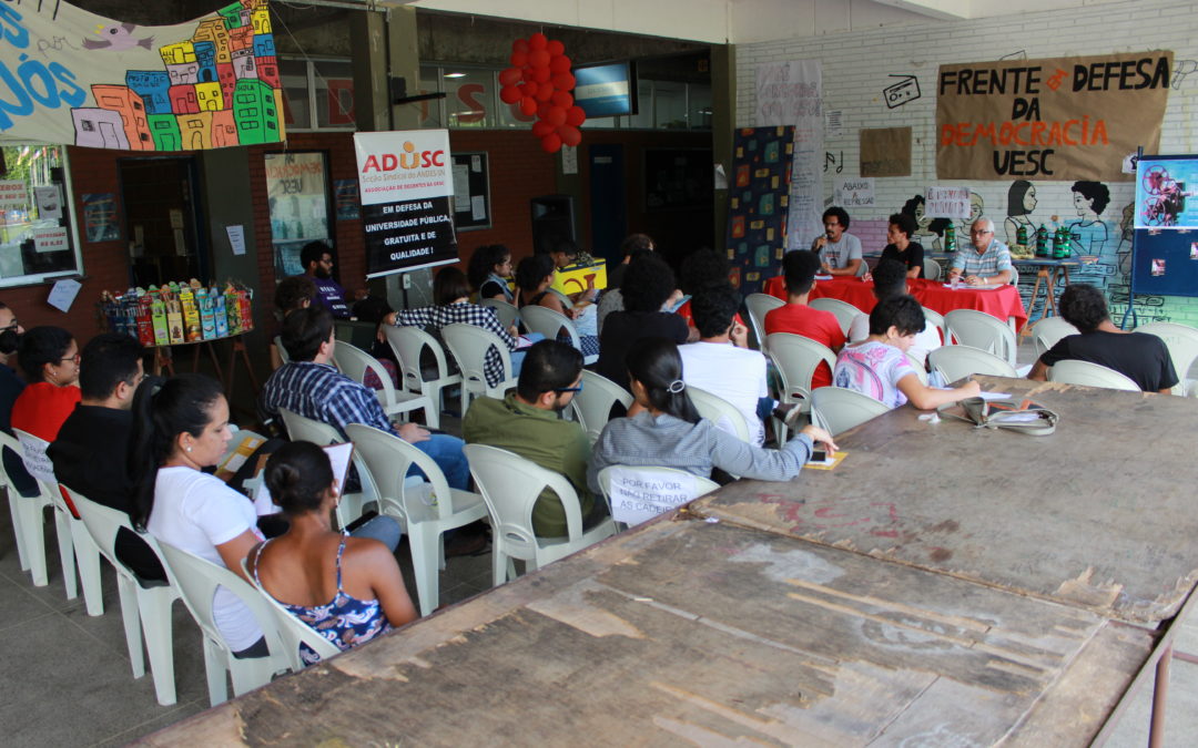 Plenária unificada reúne docentes,servidores técnicos e estudantes e elege “Estatuinte” como centralidade da luta para 2019﻿
