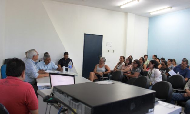 Docentes cobram participação das Associações em negociação com o governo