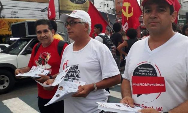 ADUSC participa de mobilização no Dia Nacional de Luta contra a Reforma da Previdência