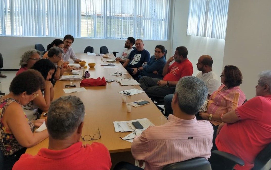 FÓRUM DAS ADS REÚNE-SE COM O SECRETÁRIO DE EDUCAÇÃO