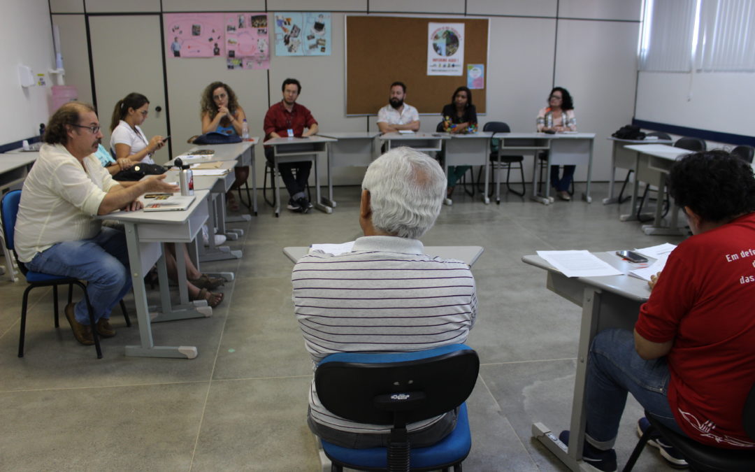 Docentes da Uesc rejeitam condicionante do governo