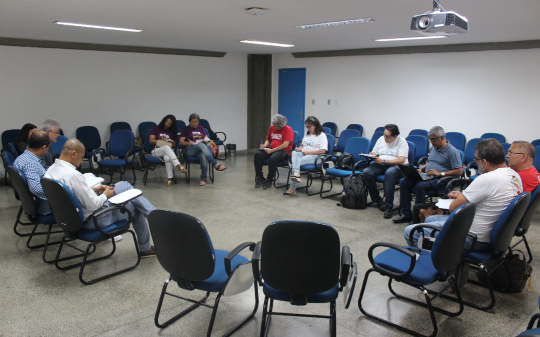 GOVERNO IMPÕE CONDICIONANTE SOBRE A D.E. NA MESA DE NEGOCIAÇÃO