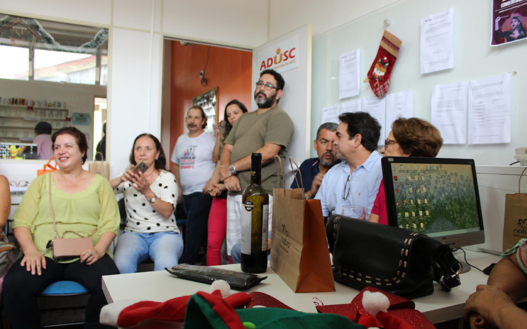 “Colega Oculto” encerra com alegria as atividades da Adusc em 2019