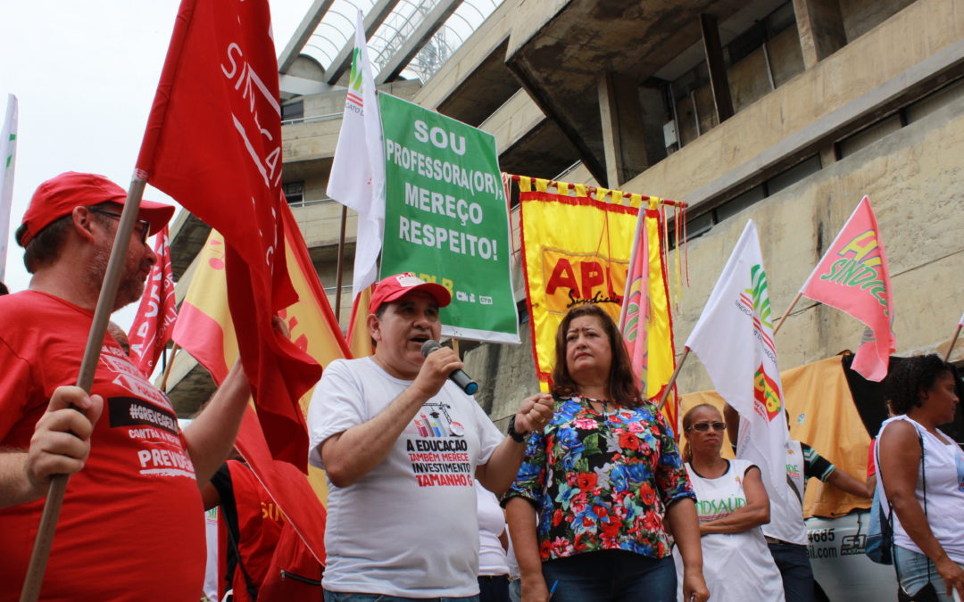 Nota das Associações Docentes da Bahia exige retirada total da PEC 159 de Rui Costa