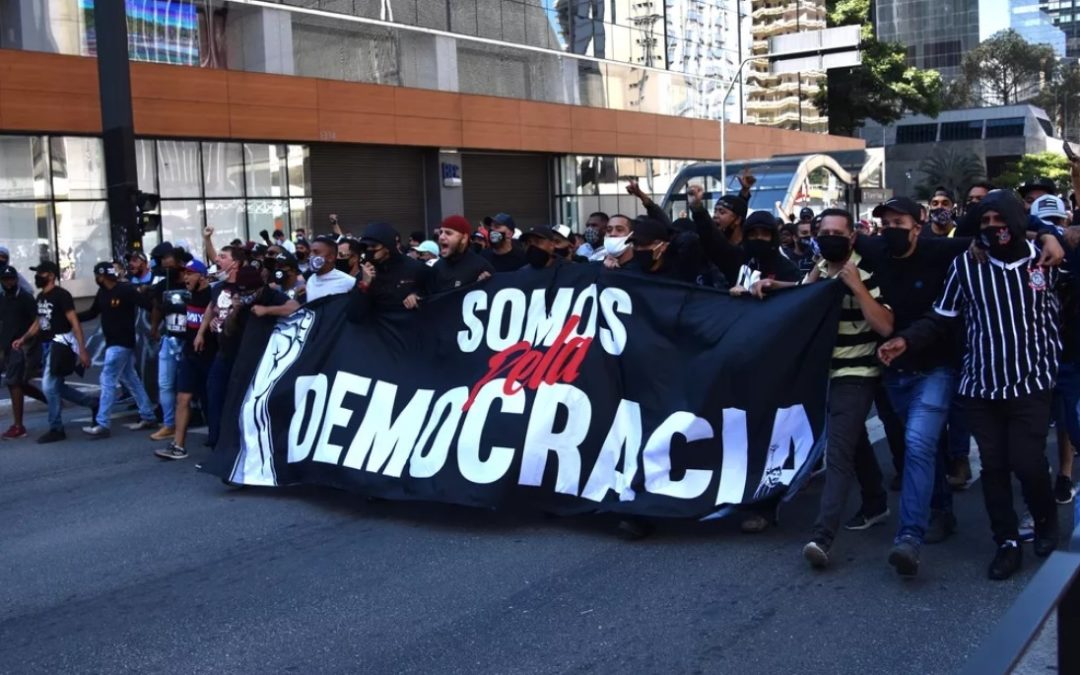 PL quer incluir Antifas como organização terrorista; vote contra
