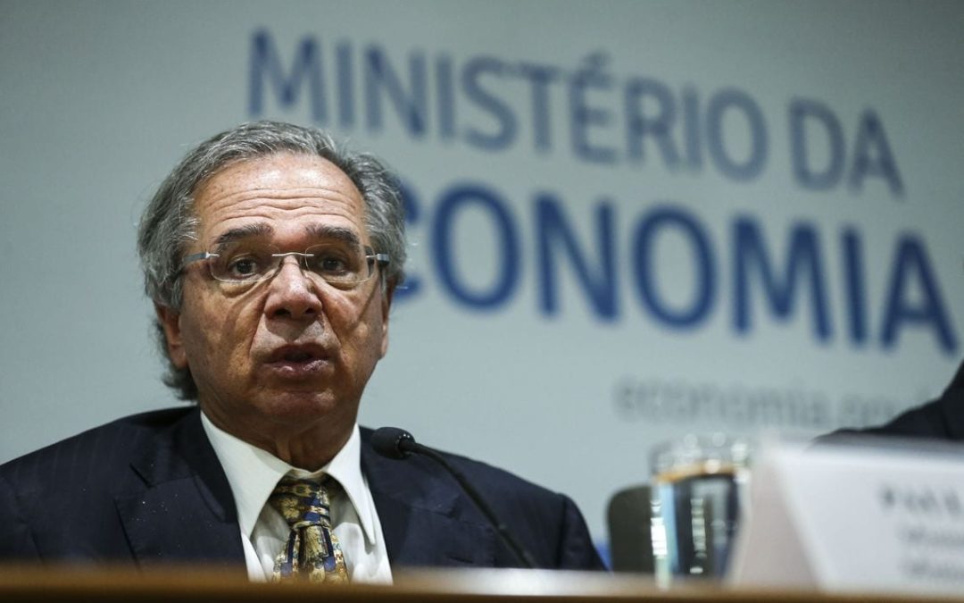 Governo Bolsonaro quer reduzir FGTS de 8% para 6%