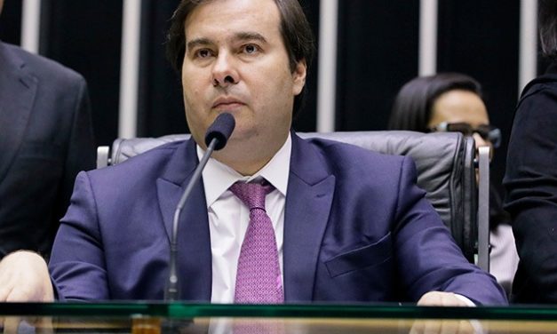Após mandado de segurança, Maia diz ao STF que reforma administrativa está suspensa