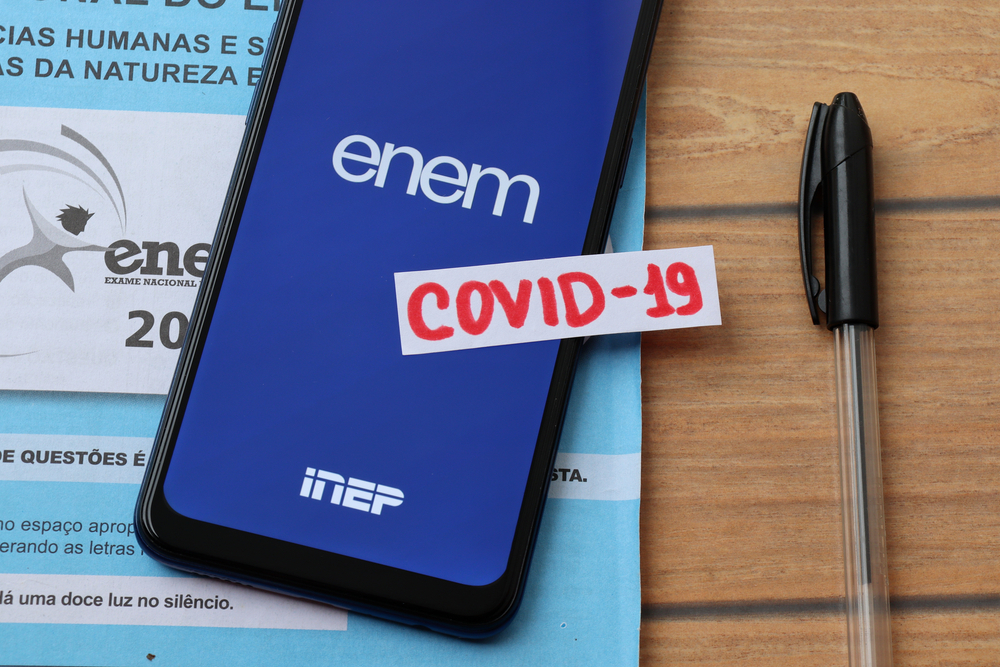 Em meio à pandemia, Enem tem abstenção recorde de 51,5%