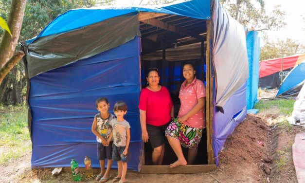 Sem auxílio emergencial e alta taxa de desemprego, Bolsonaro leva parcela da população à extrema pobreza
