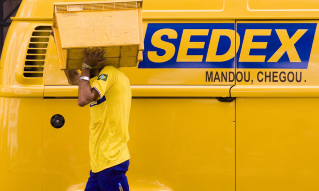 Projeto de Bolsonaro que privatiza os Correios vai encarecer e piorar serviços postais