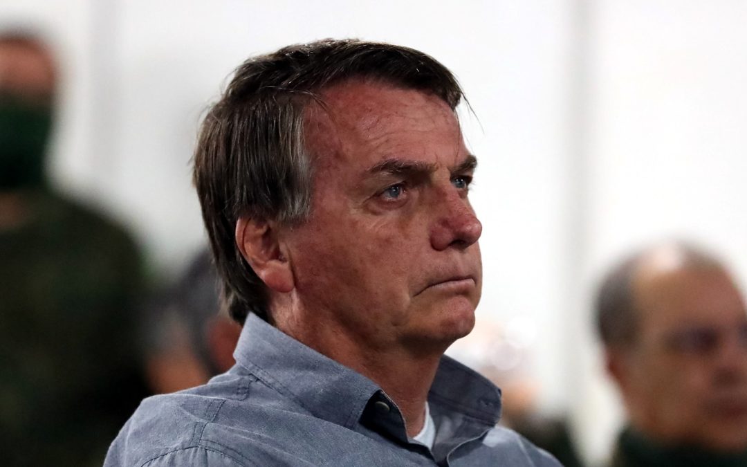 Rejeição a Bolsonaro bate recorde e chega a 64% da população brasileira