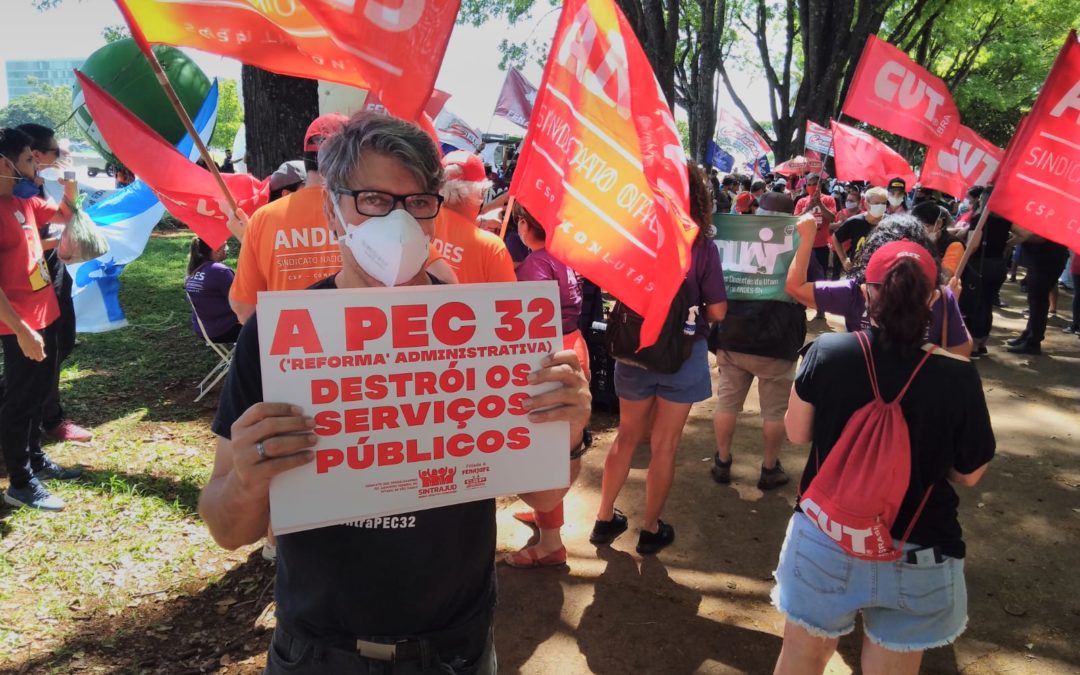 Plenária Nacional discute próximos passos da luta contra PEC 32