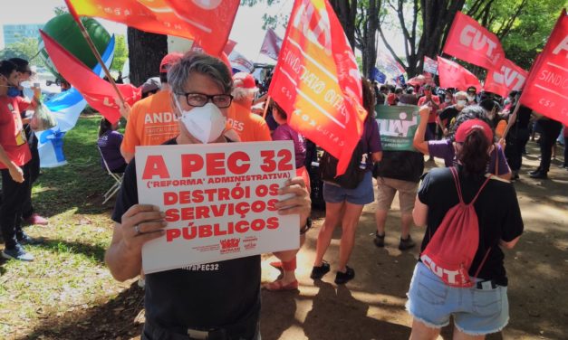 Plenária Nacional discute próximos passos da luta contra PEC 32