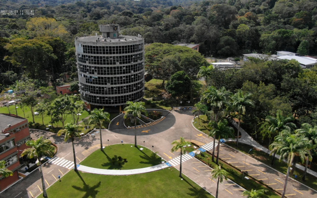 UESC recomenda a retomada do uso de máscaras no campus