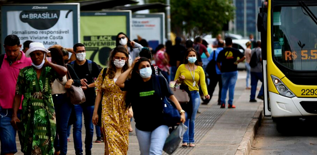 Quarta onda: aumento de casos de covid-19 acende alerta novamente no Brasil