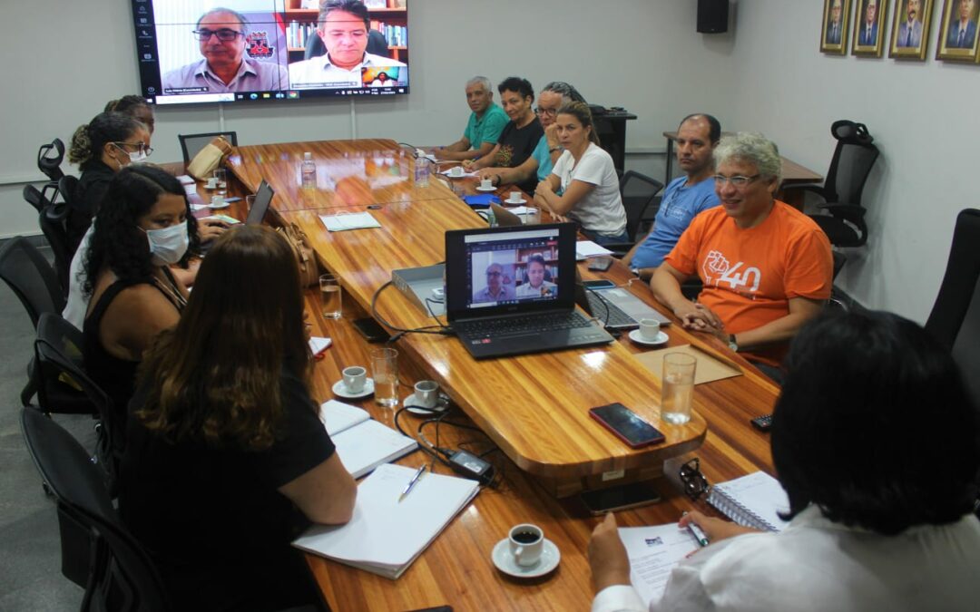 Fórum das Associações Docentes reúne-se com Fórum de Reitores