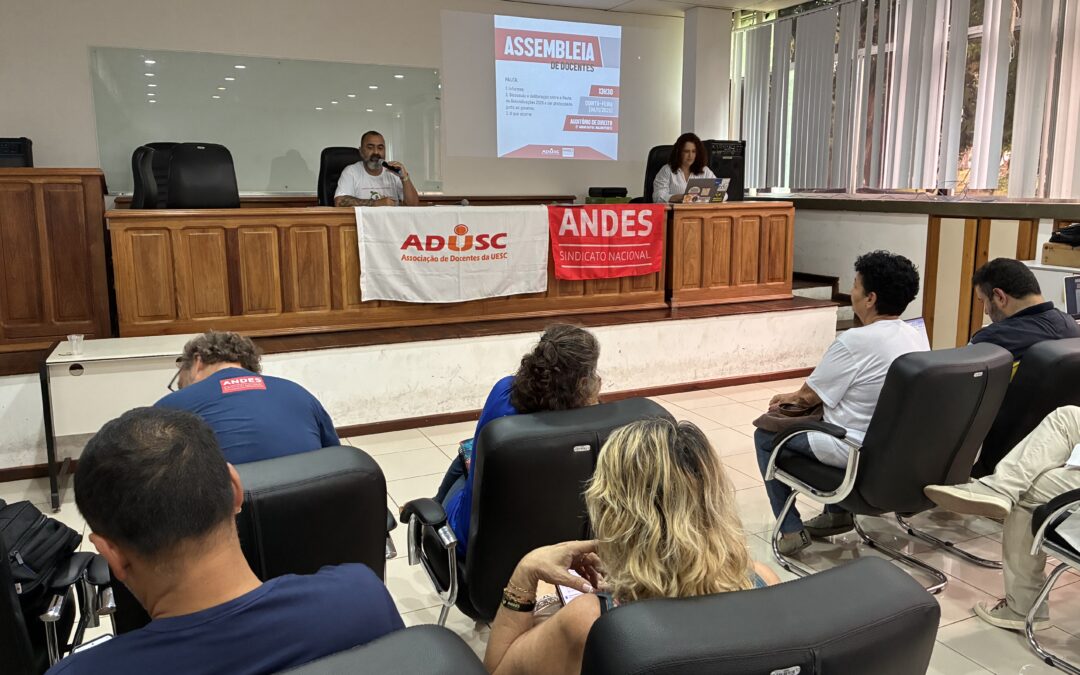 Professores/as da UESC aprovam Pauta de Reivindicações 2026 com acréscimos