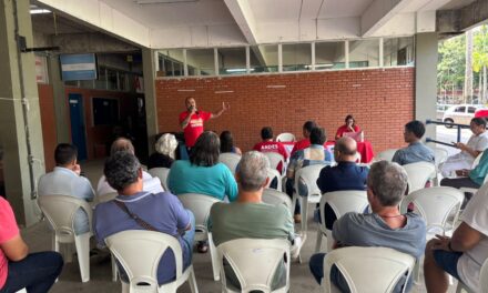 Assembleia da ADUSC elege representantes para o 69º CONAD, forma Comissão Eleitoral e intensifica mobilização docente