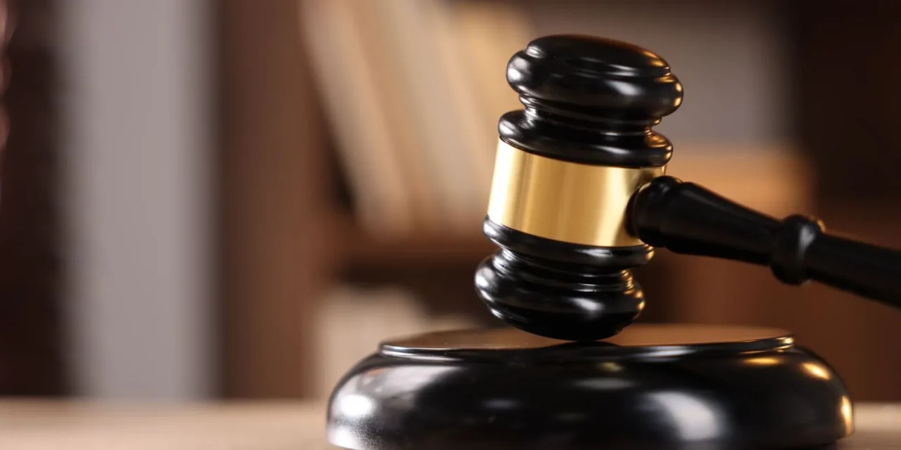 Vitória! ADUSC conquista liminar que suspende cobrança da parcela de risco do Planserv para três docentes