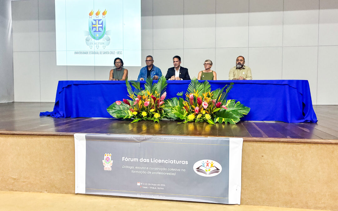 ADUSC participa da abertura do I Fórum das Licenciaturas da UESC