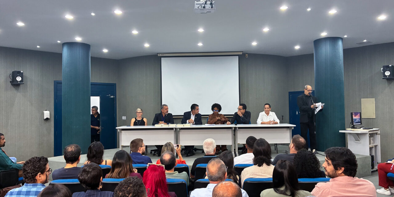 ADUSC participa da cerimônia de posse de novos docentes da UESC