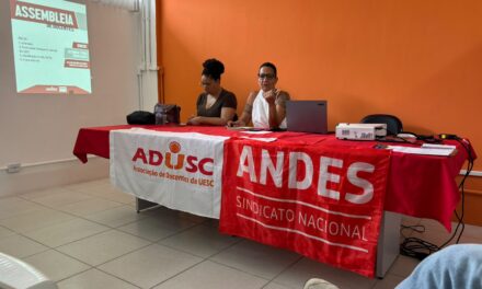 Assembleia da ADUSC debate a Pauta de Reivindicações Docentes para 2027